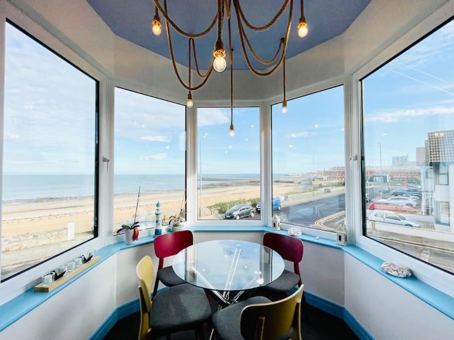 The Sea Deck Apartment - Westbrook Bay Beach - By Goldex Coastal Breaks Margate Kültér fotó